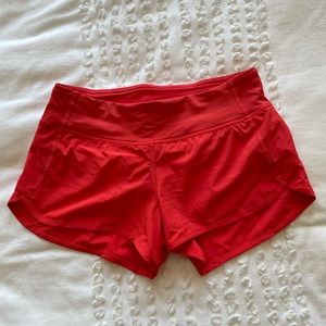 Lululemon Speed Up Low-rise short 2.5”